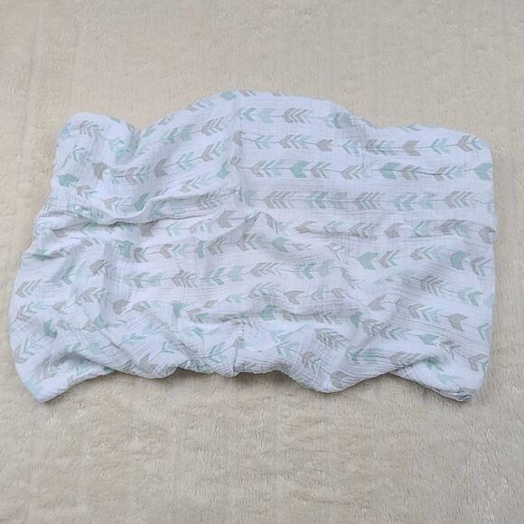 Stretchy White Arrow Printed Baby Diaper Changing Pad Fitted Sheet Cover Gray - Picture 1 of 3